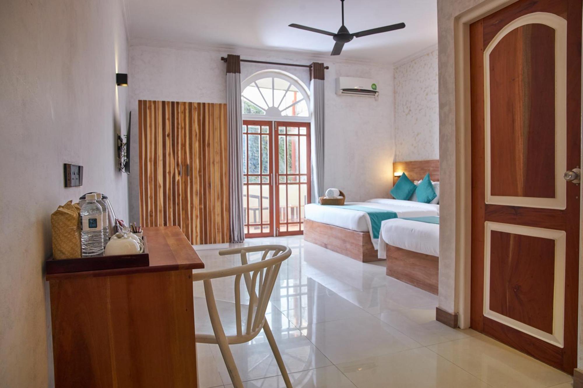 Seahorse Hotel & Spa 尼甘布 外观 照片