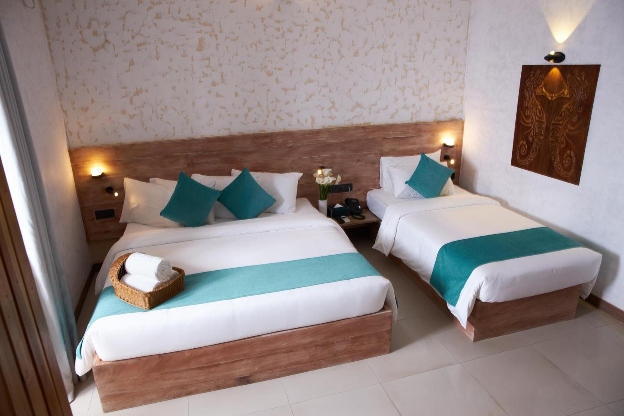 Seahorse Hotel & Spa 尼甘布 外观 照片