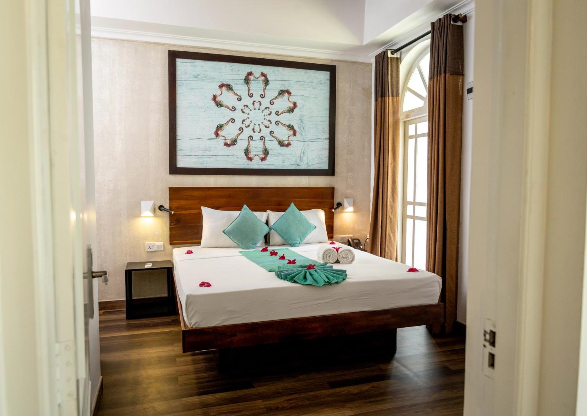 Seahorse Hotel & Spa 尼甘布 外观 照片